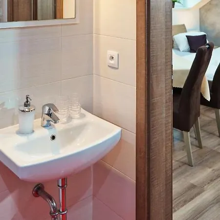 U Sipku 招待所 俄斯特拉发