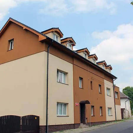 U Sipku 招待所 3*